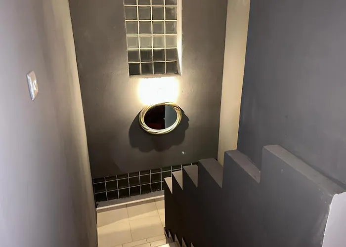 Impeccable 3-bed In Vila Nikósie