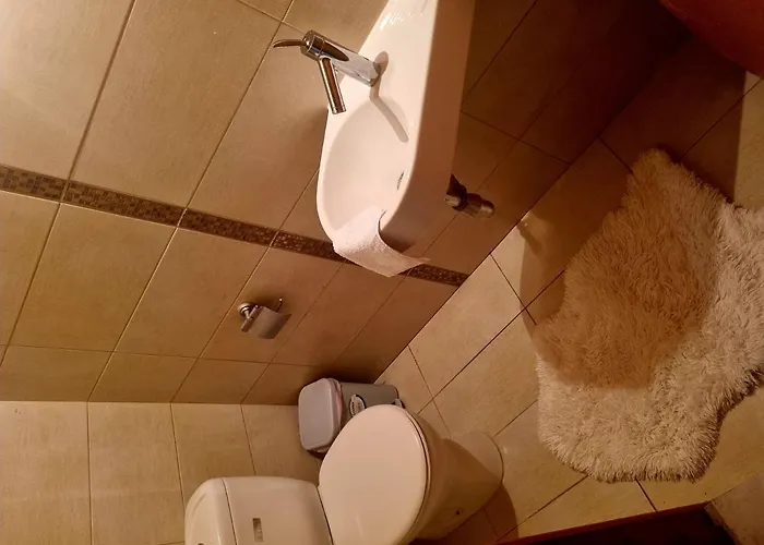 Impeccable 3-bed In Vila Nikósie