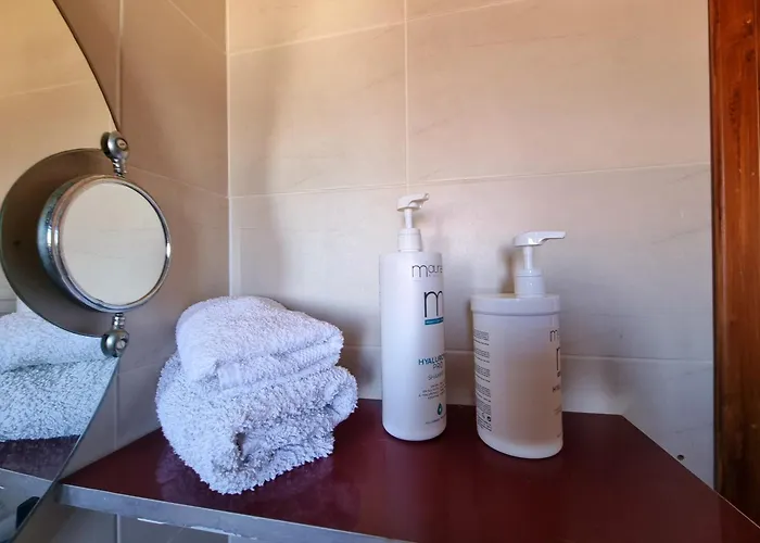 Impeccable 3-bed In Vila *